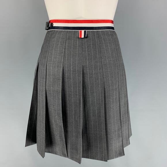 THOM BROWNE Size 2 Gray Charcoal Wool Pleated Flannel Mini Skirt - Picture 3 of 7